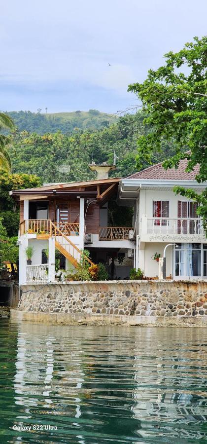 Chue&Larry'S Beachside Homestay Libagon エクステリア 写真