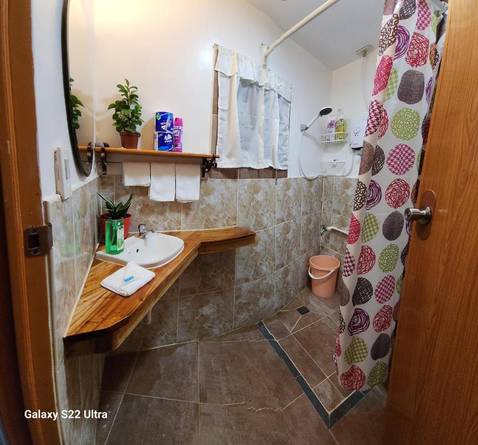 Chue&Larry'S Beachside Homestay Libagon エクステリア 写真