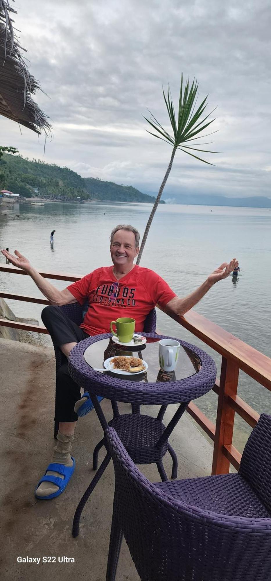 Chue&Larry'S Beachside Homestay Libagon エクステリア 写真